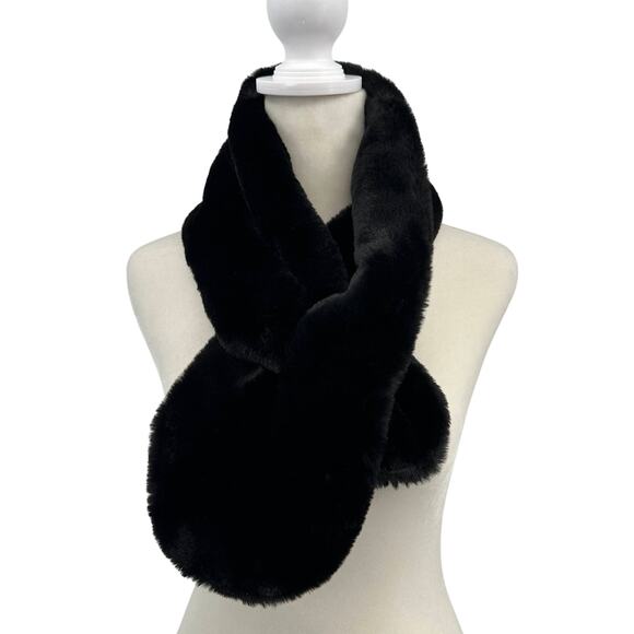 Heimish Faux Fur Scarf OS Black Soft Plush Neck Warmer Quiet Luxury Winter Chic - Picture 3 of 9